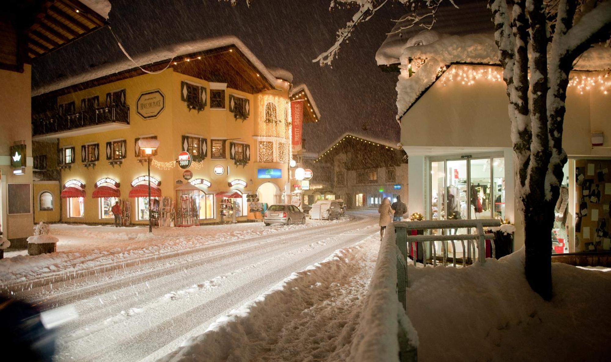 Haus Am Platz - Weitgasser Altenmarkt im Pongau Extérieur photo