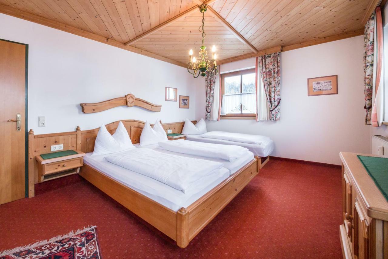 Haus Am Platz - Weitgasser Altenmarkt im Pongau Extérieur photo