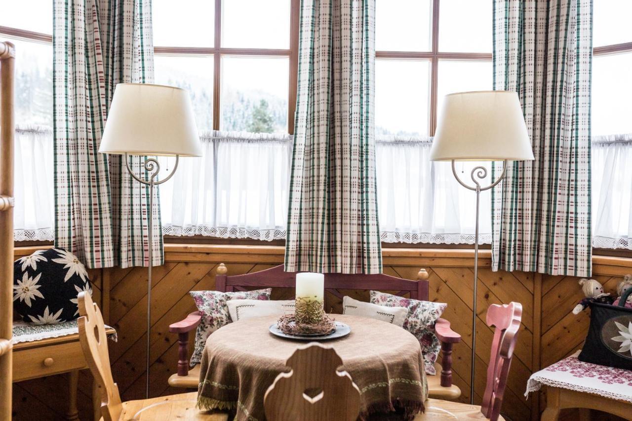 Haus Am Platz - Weitgasser Altenmarkt im Pongau Extérieur photo